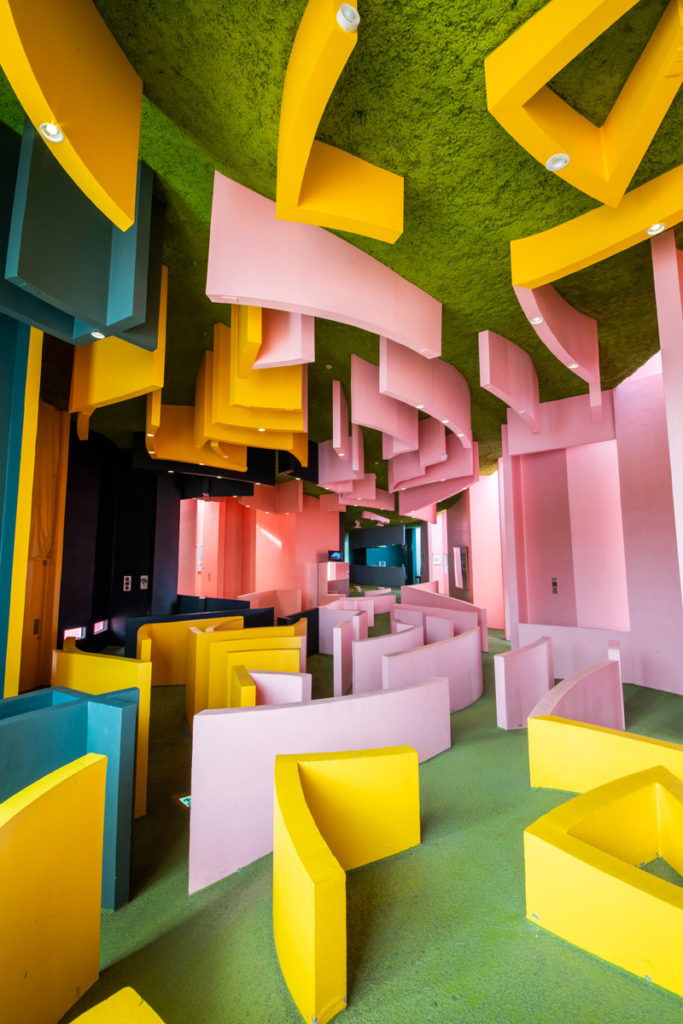 Site of Reversible Destiny—Yoro, Reversible Destiny Office, interior